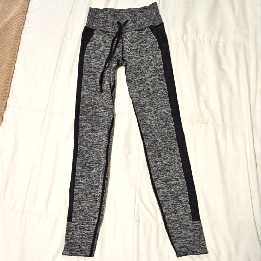 PINK Active Leggings